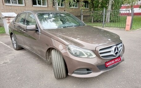 Mercedes-Benz E-Класс, 2014 год, 2 450 000 рублей, 5 фотография