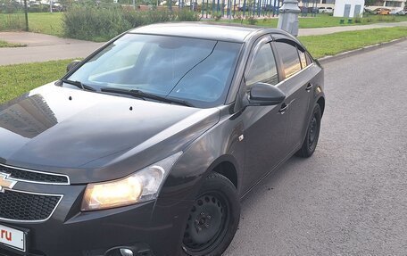 Chevrolet Cruze II, 2011 год, 800 000 рублей, 2 фотография