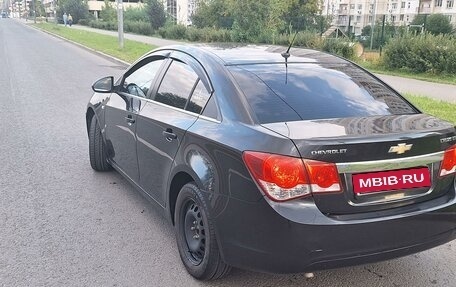 Chevrolet Cruze II, 2011 год, 800 000 рублей, 6 фотография