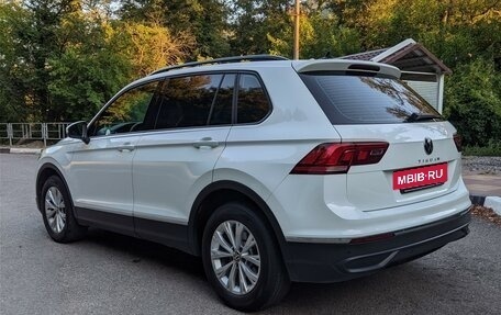 Volkswagen Tiguan II, 2021 год, 3 089 000 рублей, 7 фотография