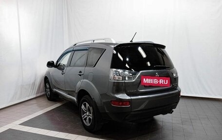 Mitsubishi Outlander III рестайлинг 3, 2008 год, 1 289 000 рублей, 7 фотография