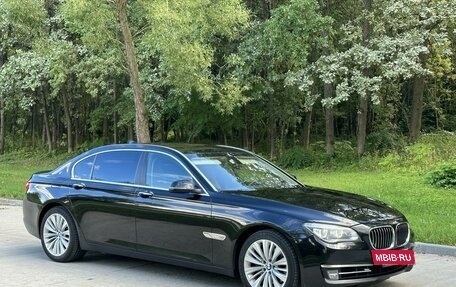 BMW 7 серия, 2013 год, 1 795 000 рублей, 2 фотография