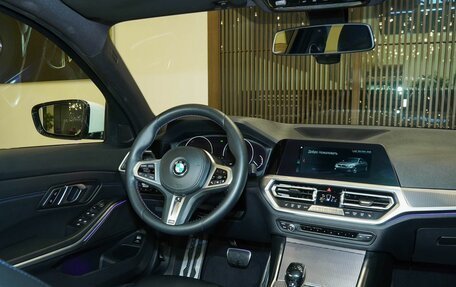 BMW 3 серия, 2020 год, 4 820 000 рублей, 16 фотография