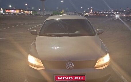 Volkswagen Jetta VI, 2012 год, 940 000 рублей, 1 фотография