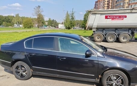 Volkswagen Passat B6, 2007 год, 620 000 рублей, 3 фотография