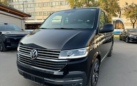 Volkswagen Multivan T6 рестайлинг, 2020 год, 6 850 000 рублей, 4 фотография