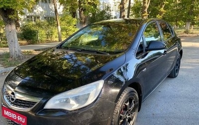 Opel Astra J, 2010 год, 710 000 рублей, 1 фотография