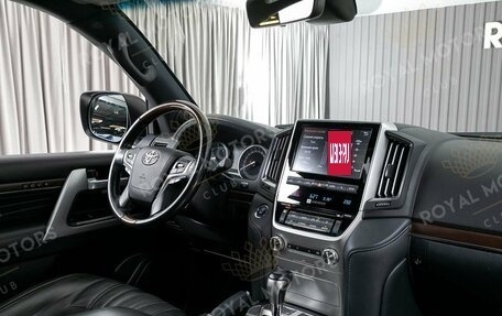 Toyota Land Cruiser 200, 2019 год, 9 700 000 рублей, 9 фотография