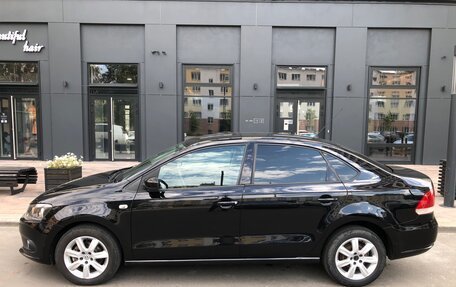 Volkswagen Polo VI (EU Market), 2011 год, 900 000 рублей, 5 фотография