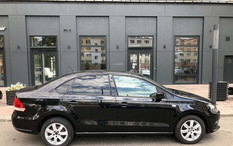 Volkswagen Polo VI (EU Market), 2011 год, 900 000 рублей, 7 фотография