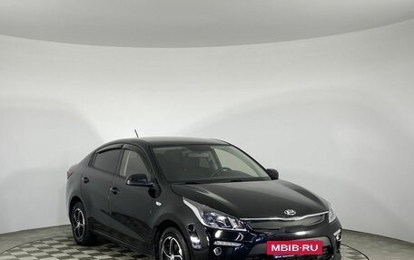 KIA Rio IV, 2018 год, 1 450 000 рублей, 2 фотография