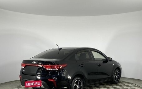 KIA Rio IV, 2018 год, 1 450 000 рублей, 6 фотография