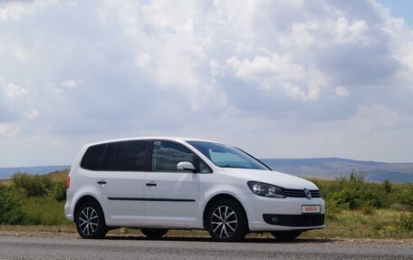 Volkswagen Touran III, 2011 год, 950 000 рублей, 9 фотография