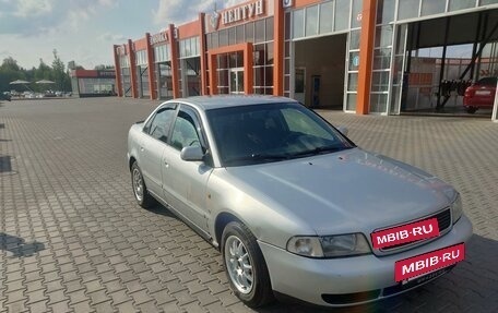 Audi A4, 1996 год, 290 000 рублей, 3 фотография