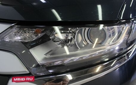 Mitsubishi Outlander III рестайлинг 3, 2020 год, 2 629 000 рублей, 9 фотография