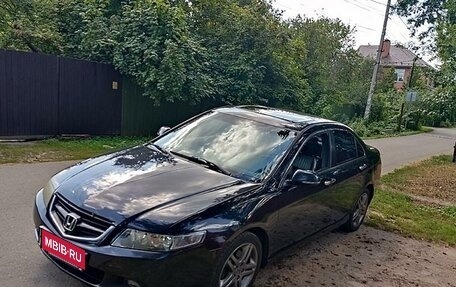 Honda Accord VII рестайлинг, 2005 год, 650 000 рублей, 1 фотография