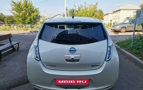 Nissan Leaf I, 2014 год, 757 000 рублей, 5 фотография