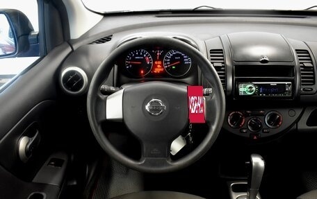 Nissan Note II рестайлинг, 2010 год, 890 000 рублей, 6 фотография