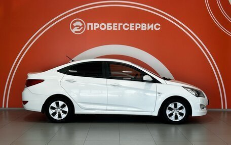 Hyundai Solaris II рестайлинг, 2015 год, 1 299 000 рублей, 4 фотография