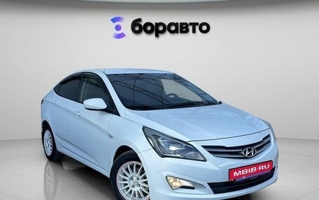 Hyundai Solaris II рестайлинг, 2015 год, 1 270 000 рублей, 2 фотография