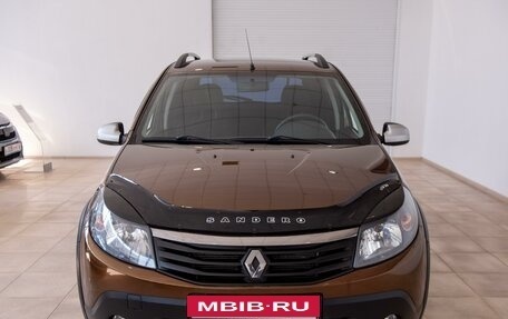 Renault Sandero II рестайлинг, 2014 год, 950 000 рублей, 2 фотография