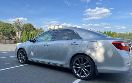 Toyota Camry, 2013 год, 2 100 000 рублей, 11 фотография