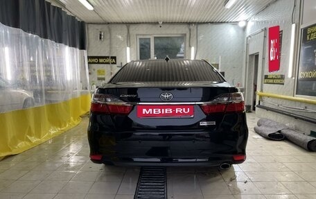 Toyota Camry, 2017 год, 2 450 000 рублей, 3 фотография