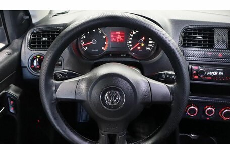 Volkswagen Polo VI (EU Market), 2011 год, 699 000 рублей, 8 фотография