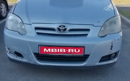 Toyota Corolla, 2004 год, 340 000 рублей, 1 фотография