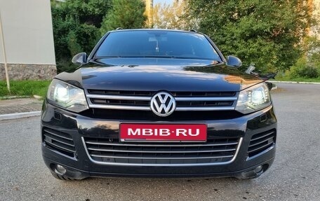 Volkswagen Touareg III, 2012 год, 3 300 000 рублей, 1 фотография