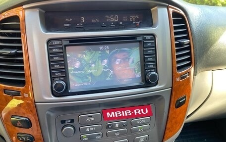 Toyota Land Cruiser 100 рестайлинг 2, 2006 год, 2 200 000 рублей, 24 фотография