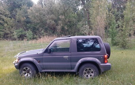 Mitsubishi Pajero III рестайлинг, 1992 год, 550 000 рублей, 5 фотография