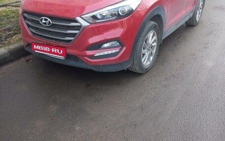 Hyundai Tucson III, 2017 год, 2 370 000 рублей, 2 фотография