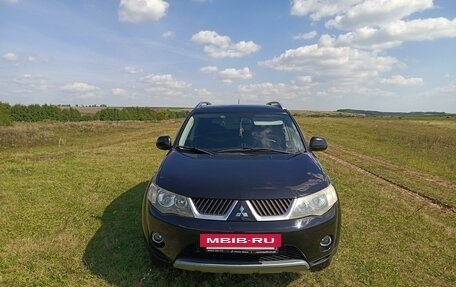 Mitsubishi Outlander III рестайлинг 3, 2008 год, 1 280 000 рублей, 3 фотография