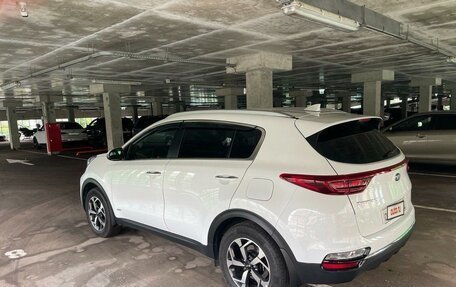 KIA Sportage IV рестайлинг, 2019 год, 2 800 000 рублей, 4 фотография