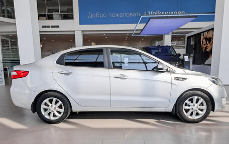 KIA Rio III рестайлинг, 2013 год, 964 000 рублей, 4 фотография