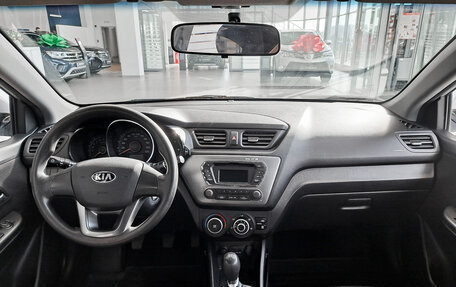 KIA Rio III рестайлинг, 2013 год, 964 000 рублей, 14 фотография