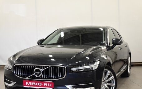 Volvo S90 II рестайлинг, 2017 год, 3 250 000 рублей, 1 фотография