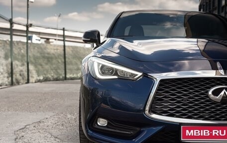 Infiniti Q60 II, 2018 год, 3 100 000 рублей, 15 фотография