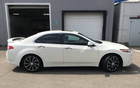 Honda Accord VIII рестайлинг, 2010 год, 1 300 000 рублей, 3 фотография