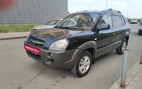 Hyundai Tucson III, 2008 год, 987 000 рублей, 2 фотография