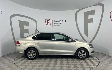 Volkswagen Polo VI (EU Market), 2013 год, 850 000 рублей, 4 фотография