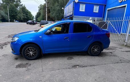 Renault Logan II, 2015 год, 630 000 рублей, 6 фотография