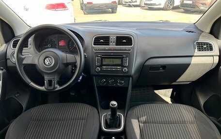 Volkswagen Polo VI (EU Market), 2011 год, 723 800 рублей, 6 фотография