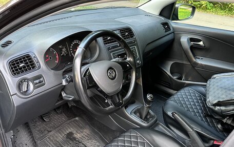 Volkswagen Polo VI (EU Market), 2015 год, 980 000 рублей, 9 фотография