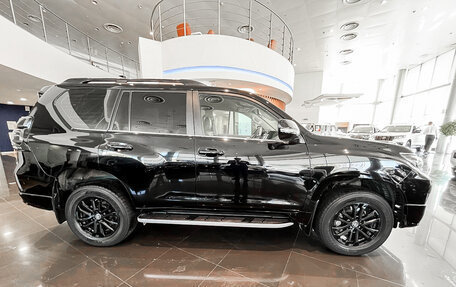 Toyota Land Cruiser Prado 150 рестайлинг 2, 2019 год, 5 473 000 рублей, 4 фотография