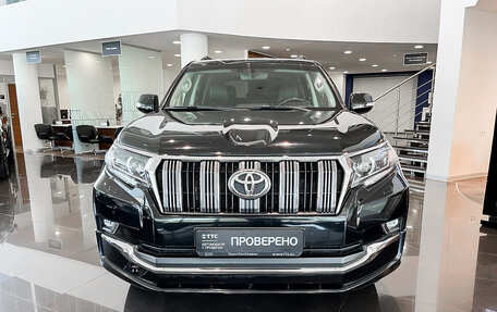 Toyota Land Cruiser Prado 150 рестайлинг 2, 2019 год, 5 473 000 рублей, 2 фотография