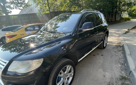 Volkswagen Touareg III, 2008 год, 1 100 000 рублей, 3 фотография