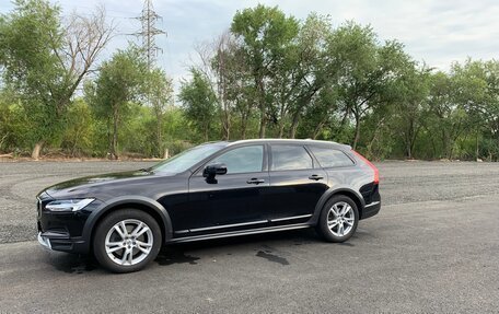 Volvo V90 Cross Country I рестайлинг, 2018 год, 3 350 000 рублей, 2 фотография