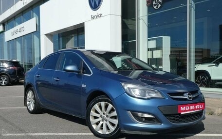 Opel Astra J, 2013 год, 959 000 рублей, 3 фотография